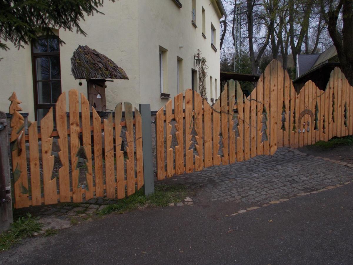 Ferienwohnung "Hinter Den Sieben Bergen" Schwarzenberg  Exteriér fotografie
